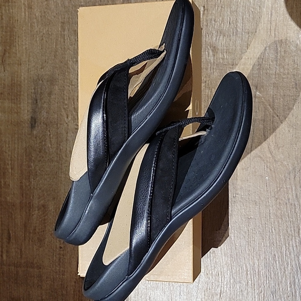 New In Box: VIONIC Shore Toe Post Sandal - Picture 2 of 13